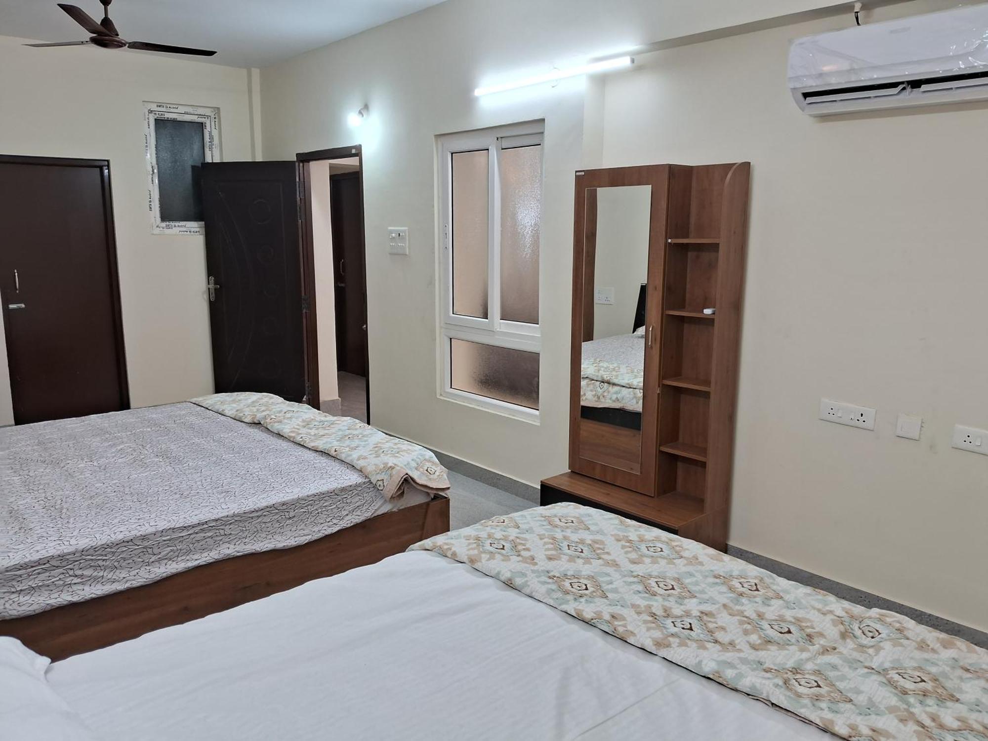 Penthouse Apartment มทุราย ภายนอก รูปภาพ